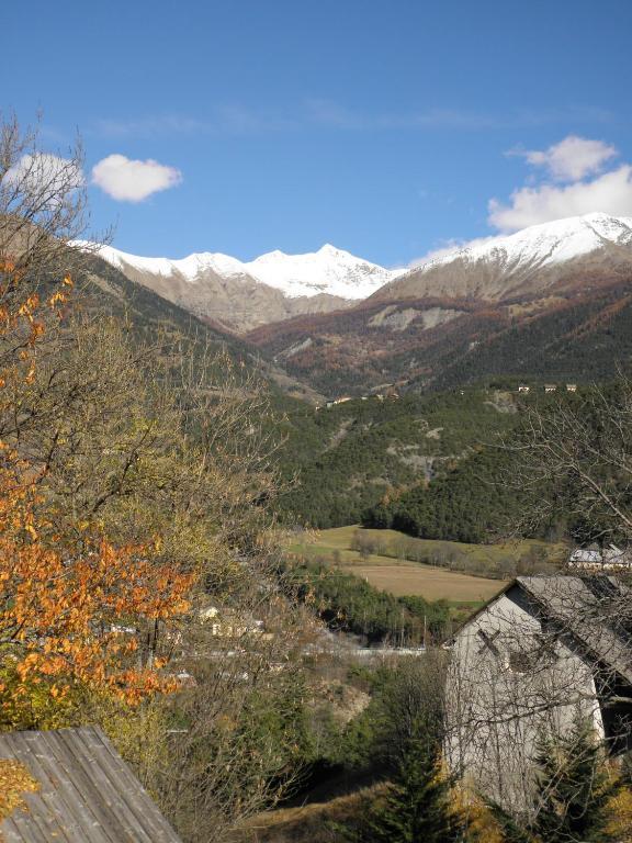 Gite Auberge Les Terres Blanches De Meolans Δωμάτιο φωτογραφία